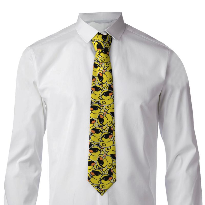 Urocze krawaty męskie z motywe – Skinny Tie Men recenzja i cena