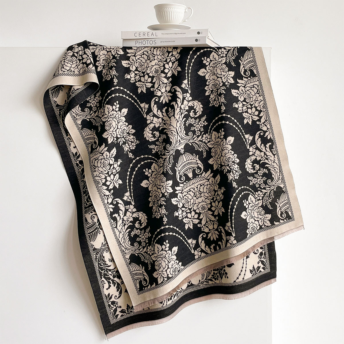 Szal z imitacji kaszmiru z frę – Pashmina Wrap Large recenzja i cena