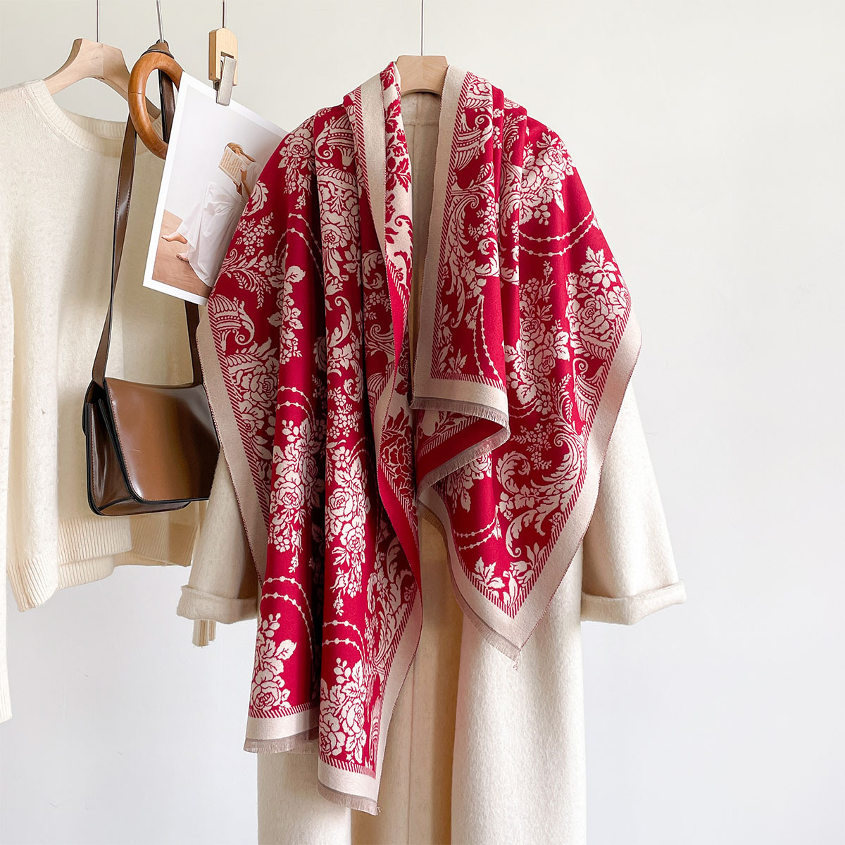 Szal z imitacji kaszmiru z frę – Pashmina Wrap Large recenzja i cena